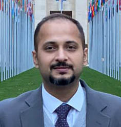  Mayank Midha